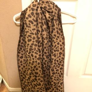 Leopard Blanket Scarf